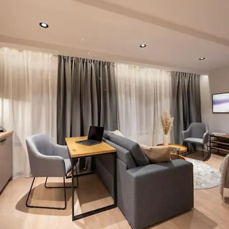 Kalnu Dzivoklis Apartment Cesis Exterior photo